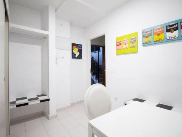 Estudio en alquiler en Madrid, Latina Puerta del Angel