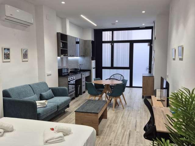 Estudio en alquiler en Nou Moles, Valencia