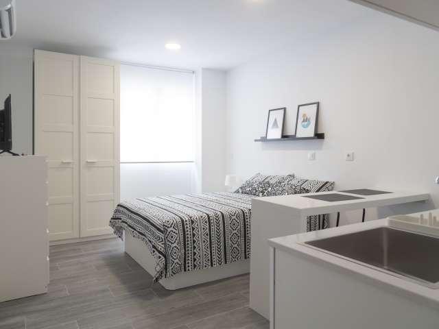 Estudio en alquiler en Opañel, Madrid