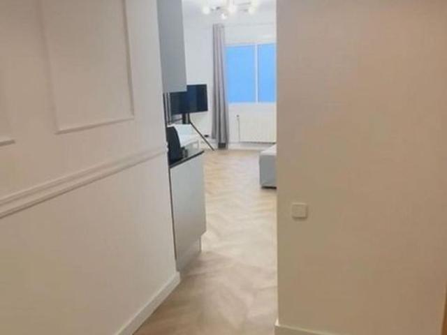 Estudio en alquiler en avenida Del Paral·Lel, Barcelona, de 45 m² por 1.000