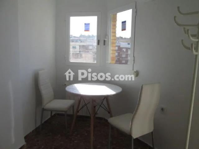 Estudio en alquiler en Avenida Divina Pastora