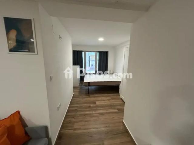 Estudio en alquiler en Avenida Media