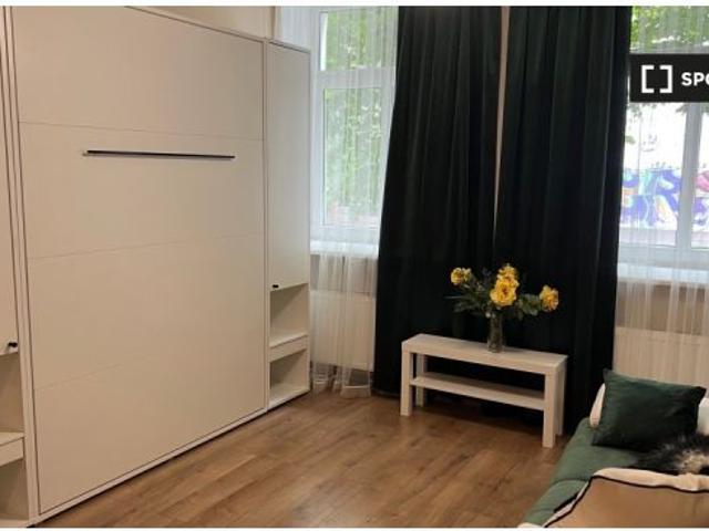 Estudio en alquiler en Avoti, Riga
