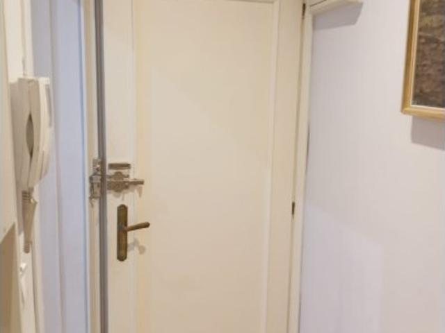 Estudio en alquiler en Almagro, Madrid