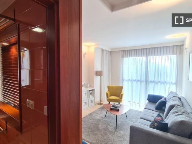 Estudio en alquiler en Arapiles, Madrid