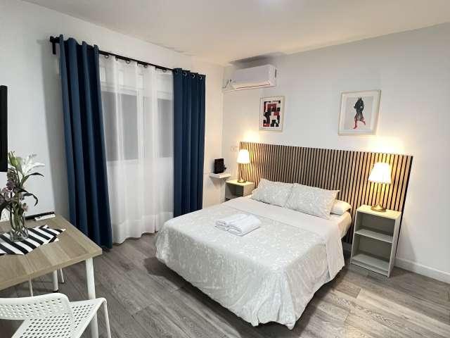 Estudio en alquiler en Arapiles, Madrid