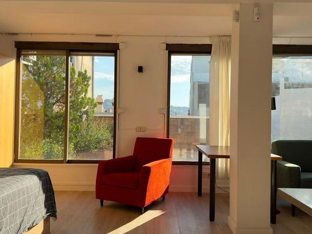 Estudio en alquiler en Barcelona, de 40 m² por 1.700