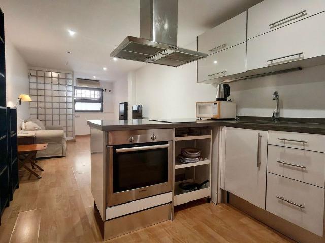 Estudio en alquiler en Barcelona, de 48 m² por 1.200