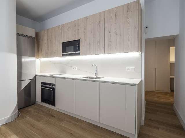 Estudio en alquiler en Bellas Vistas, Madrid