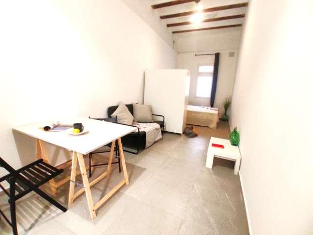 Estudio en alquiler en Benicalap, Valencia