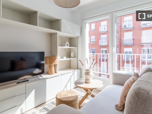 Estudio en alquiler en Cuatro Caminos, Madrid