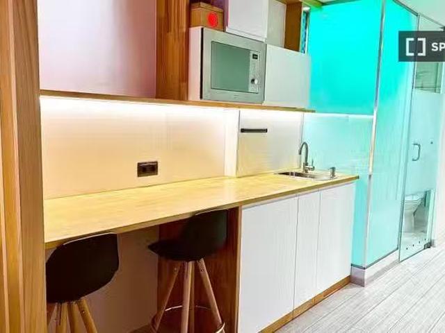 Estudio en alquiler en Cuatro Caminos, Madrid