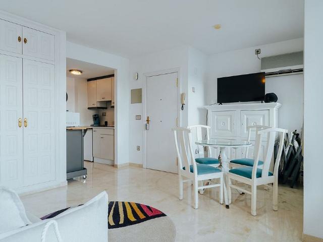 Estudio en alquiler en calle Cavall de Mar, Castelló d´Empúries, de 25 m² por 1.137