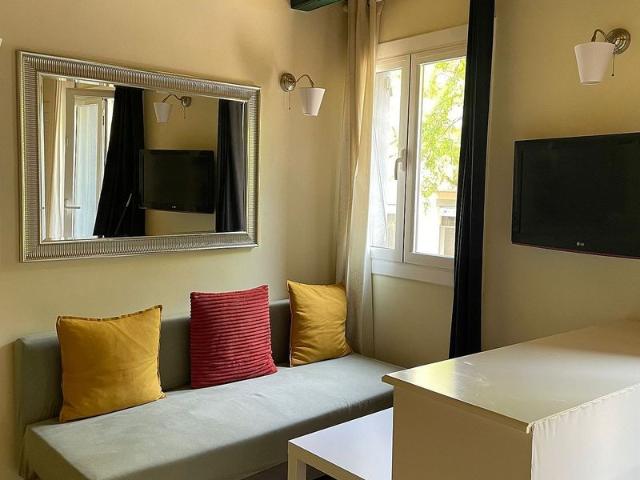 Estudio en alquiler en calle CL Alladavermell, Barcelona, de 36 m² por 1.700