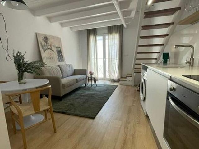 Estudio en alquiler en calle De Mozart, Barcelona, de 33 m² por 1.210