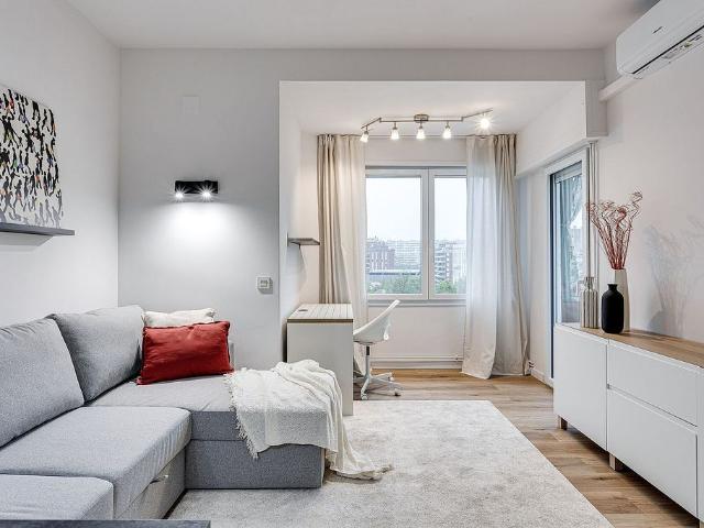 Estudio en alquiler en calle De Bordeus, Barcelona, de 39 m² por 1.300
