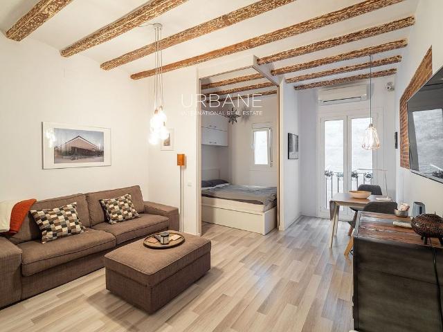 Estudio en alquiler en calle De Guifré, Barcelona, de 30 m² por 1.000