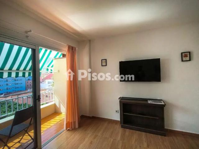 Estudio en alquiler en Calle de la Marina