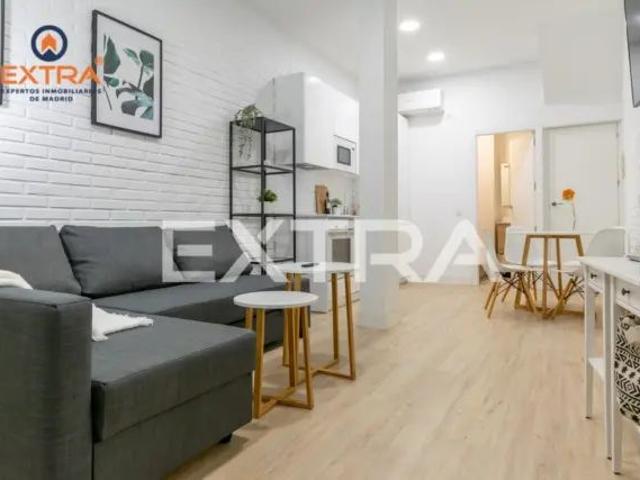 Estudio en alquiler en Calle de Ponzano, cerca de Calle de María de Guzmán