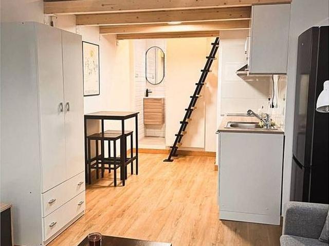 Estudio en alquiler en calle De Verdi, Barcelona, de 40 m² por 1.250