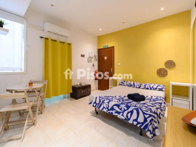 Estudio en alquiler en Calle de Zurita