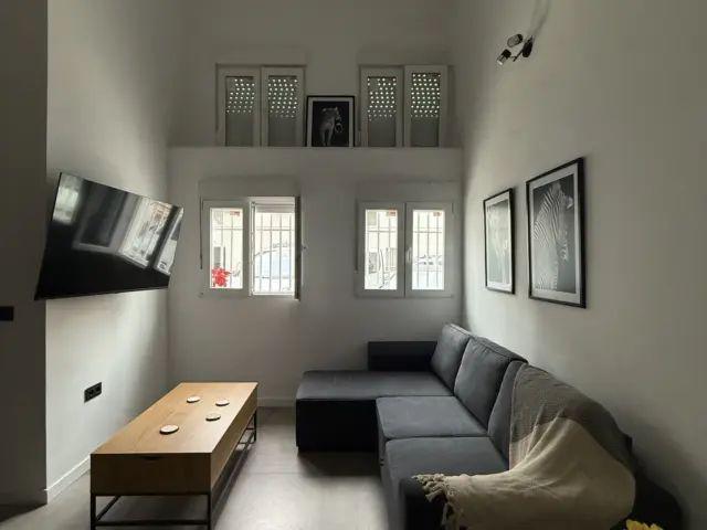 Estudio en alquiler en Calle del Cómico Riquelme, 3