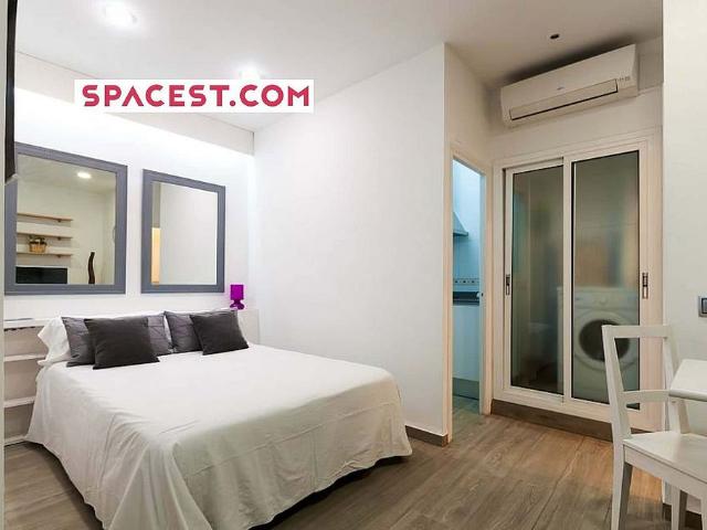 Estudio en alquiler en calle Del Nou, Barcelona, de 22 m² por 1.100
