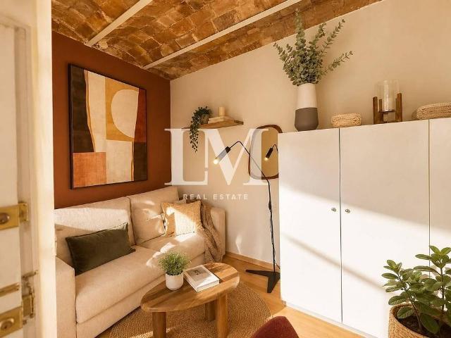 Estudio en alquiler en calle Del Rec, Barcelona, de 22 m² por 1.250