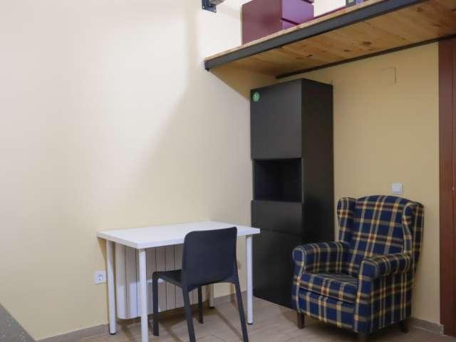 Estudio en alquiler en Canillejas, Madrid