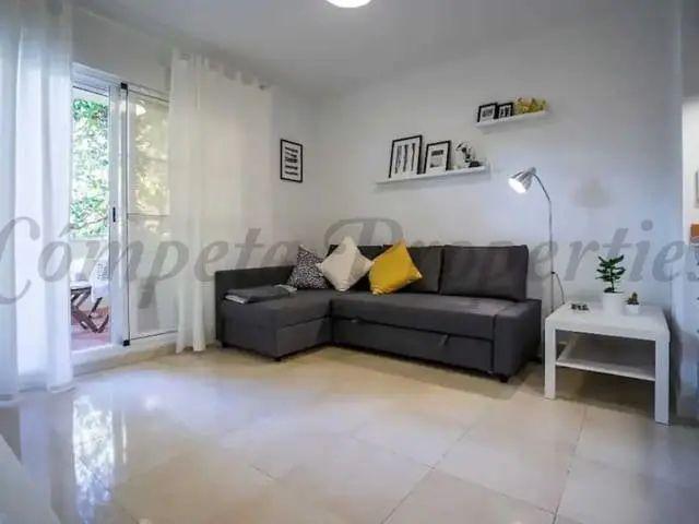 Estudio en alquiler en Capistrano Cueva de Nerja