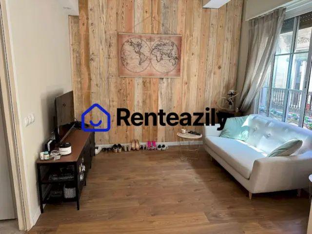Estudio en alquiler en Carrer de Tordera, cerca de Carrer del Torrent de l'Olla
