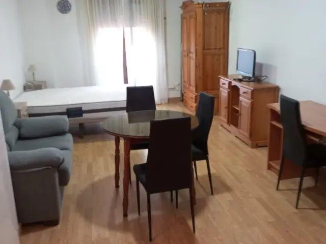 Estudio en alquiler en Centro