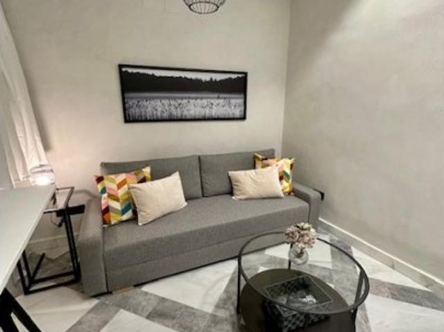 Estudio en alquiler en Cortes, Madrid