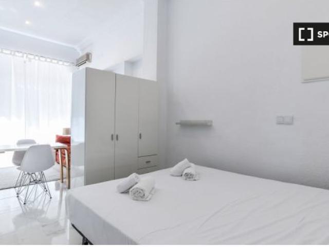 Estudio en alquiler en Delicias, Madrid
