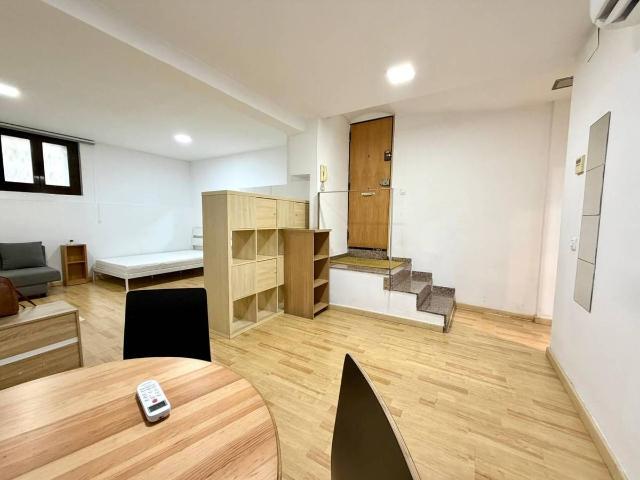 Estudio en Alquiler en Dreta de l'Eixample