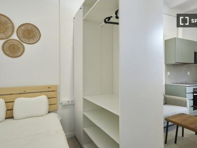 Estudio en alquiler en El Besòs i el Maresme