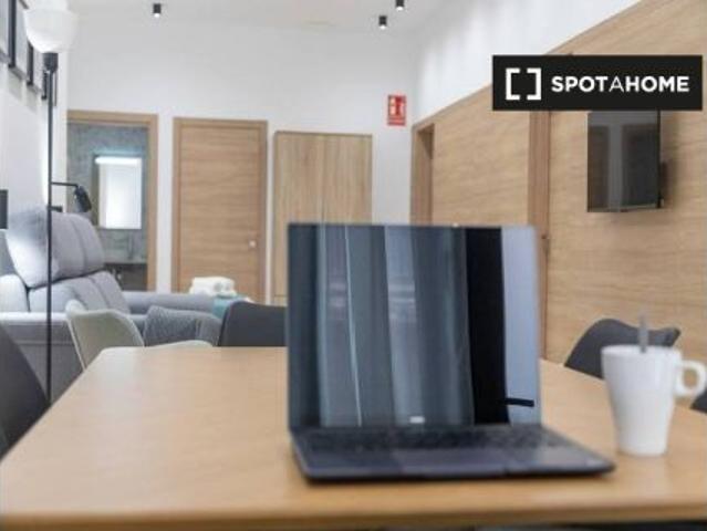Estudio en alquiler en El Grau, Valencia, gastos incluidos