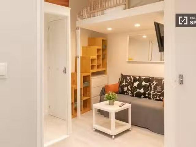 Estudio en alquiler en Embajadores, Madrid