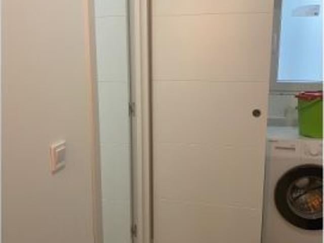 Estudio en alquiler en En Corts, gastos incluidos