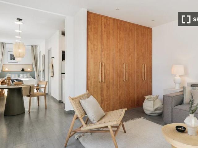 Estudio en alquiler en Gràcia, Barcelona