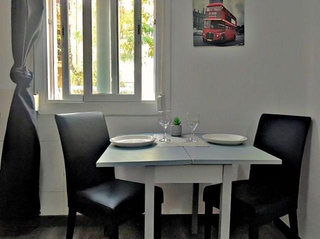 Estudio en alquiler en Hospitalet de Llobregat, L´, de 29 m² por 925