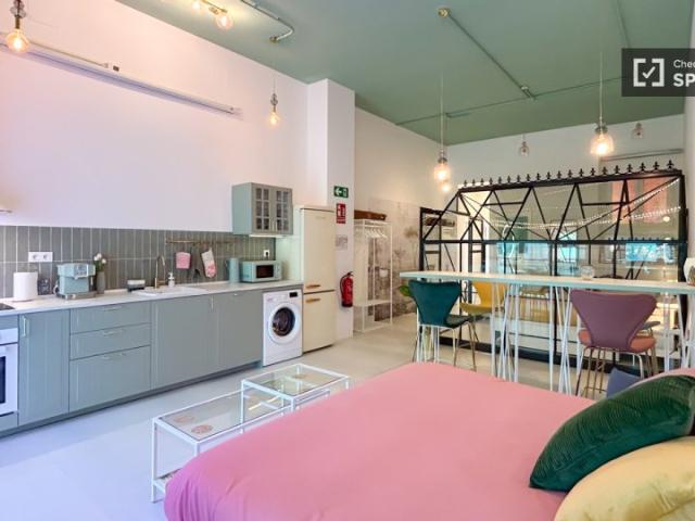 Estudio en alquiler en Lucero, Madrid