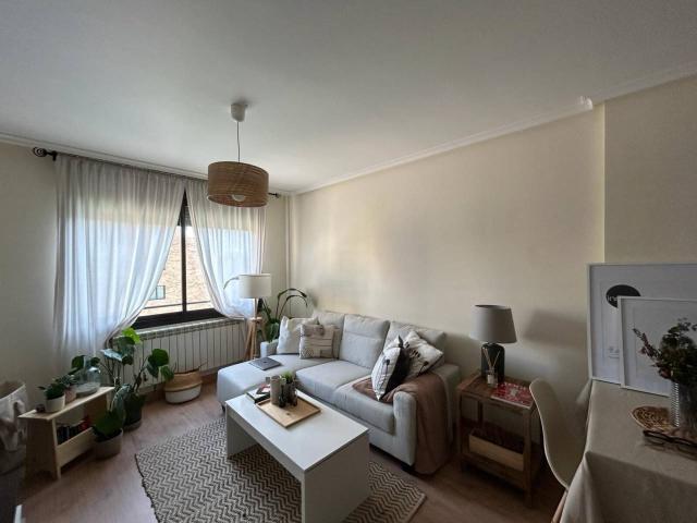 Estudio en alquiler en Lardero