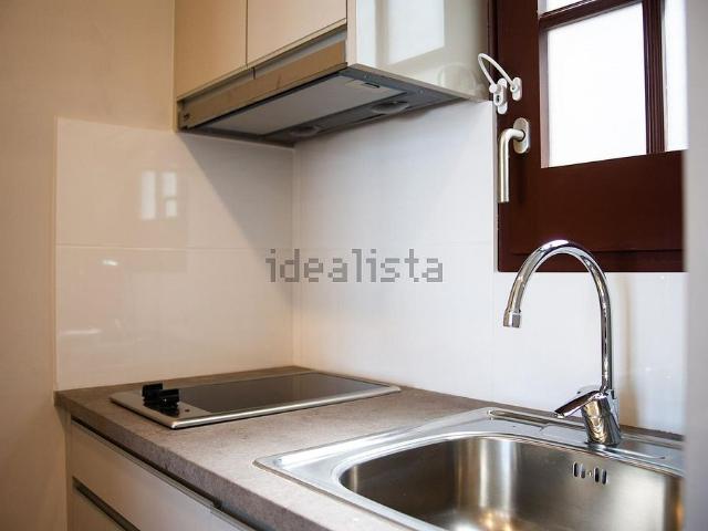 Estudio en alquiler en plaza De Sants, Barcelona, de 35 m² por 1.500