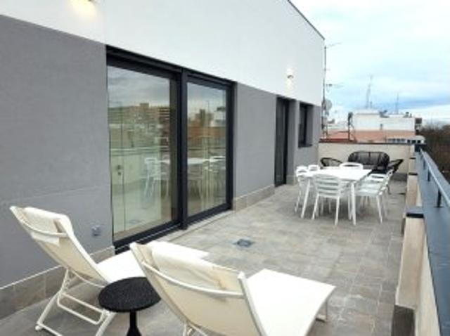 Estudio en alquiler en Quintana, Madrid