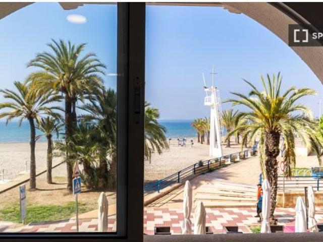 Estudio en alquiler en Santa Pola, gastos incluidos