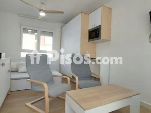 Estudio en alquiler en Santiago y Zaraiche