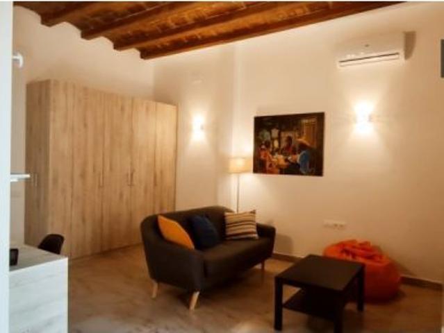 Estudio en alquiler en Sants