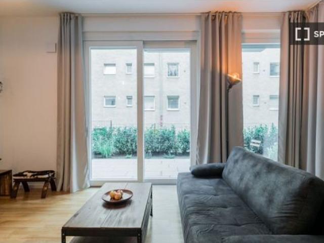 Estudio en alquiler en Schillerkiez, Berlín