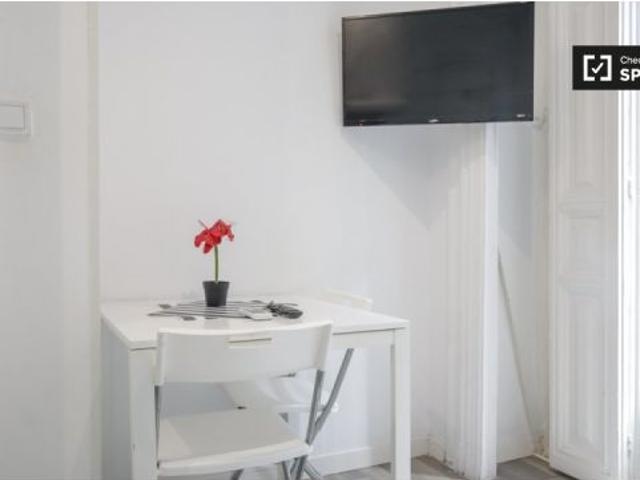 Estudio en alquiler en Sol, Madrid